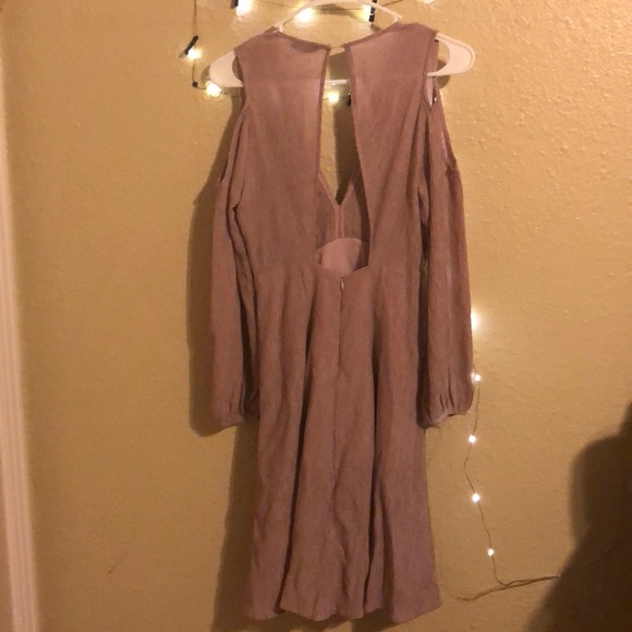 LUSH | Lavender Cold Shoulder Peasant Dress - Picture 3 of 3